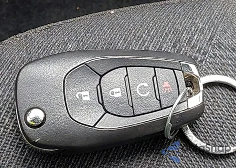 2024 Chevrolet Trax Fwd 1Rs from USA, damaged, VIN KL77LGE24RC145334